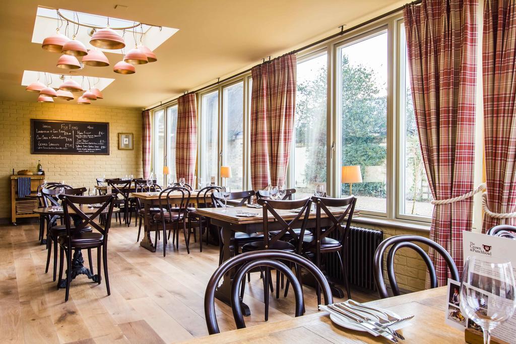 Crown & Punchbowl Inn 4*